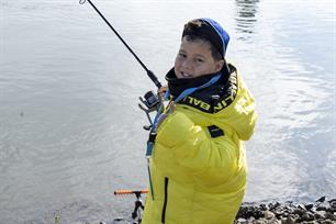 Kom jij ook vissen op de Federatieve Jeugdvisdag in Doesburg?